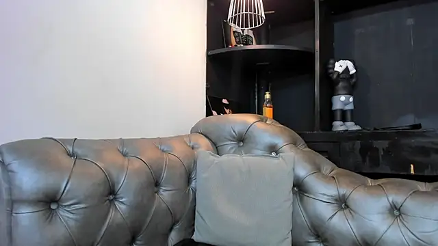 Snapshot of HeellBoy_ chatting on 12-05-25, 03:15 HeellBoy online show from 12-05-25, 03:15