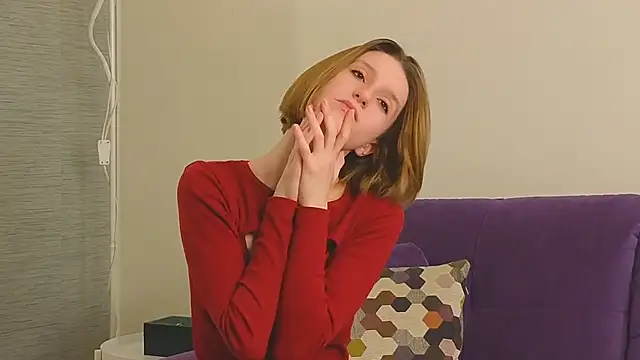 Fellissa online show from 02-18-25, 10:03