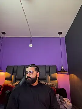 Lyon vach online show from 11-18-25, 10:47