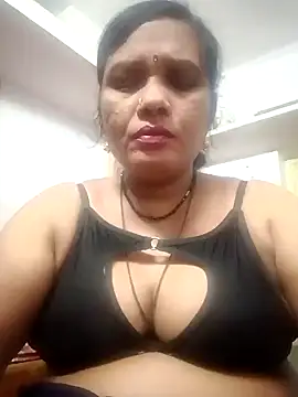 sowjanya1190 online show from 01-28-25, 04:19