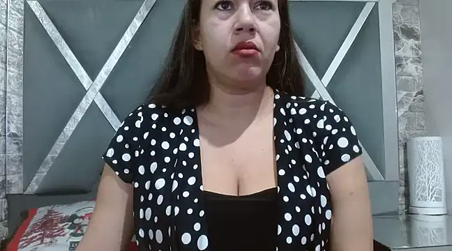 Catherine tabarezx online show from 12-15-24, 12:28