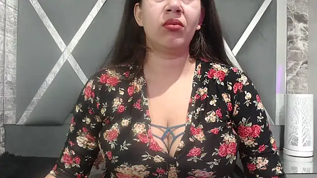 Catherine tabarezx online show from 12-23-24, 11:36