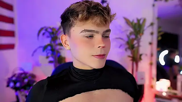 Snapshot of PRINCE_STEV chatting on 10-09-25, 10:30 PRINCE STEV online show from 10-09-25, 10:30