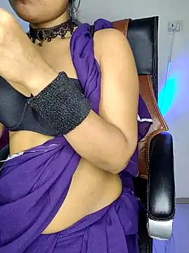 Black-Pearll online show from 02-26-25, 02:57