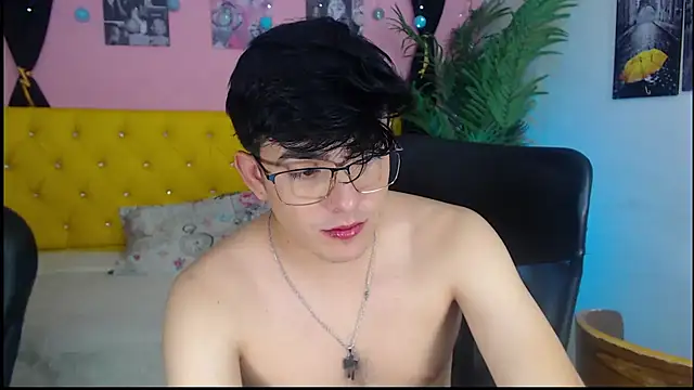 nolan twink1 online show from 12-18-24, 08:57