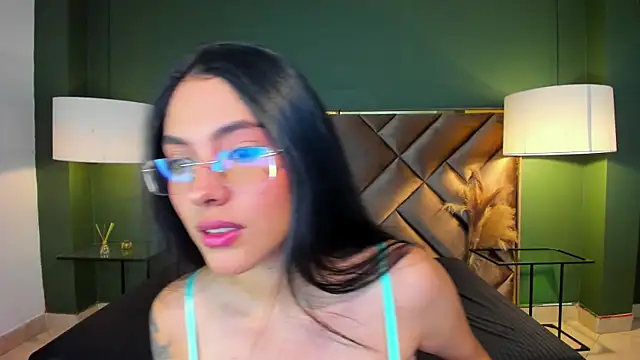 Mia Elowen online show from 10-03-25, 09:23