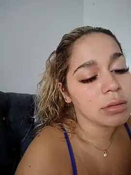 LaurenWelly  online show from 11-09-25, 05:55