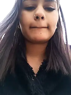 Snapshot of Nicky-7 chatting on 12-18-24, 08:14 Nicky-7 online show from 12-18-24, 08:14