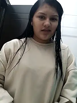 Snapshot of Nicky-7 chatting on 02-18-26, 06:15 Nicky-7 online show from 02-18-26, 06:15