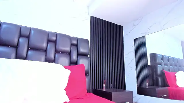 AuroraBon online show from 02-16-26, 02:24