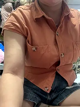 Cesywet online show from 11-16-25, 03:23