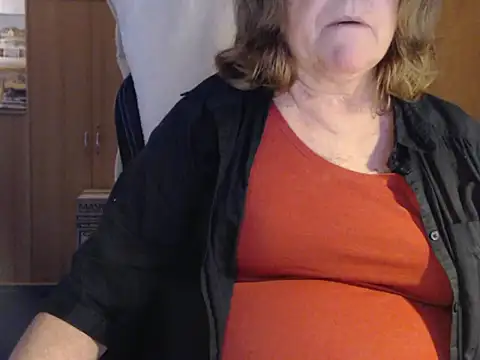 Snapshot of _sunshine__ chatting on 01-05-25, 07:38 sunshine online show from 01-05-25, 07:38