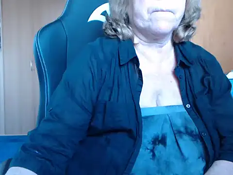 Snapshot of _sunshine__ chatting on 03-05-25, 07:27 sunshine online show from 03-05-25, 07:27