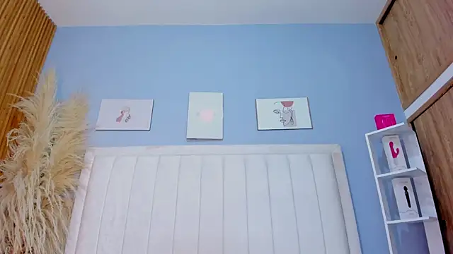 Paula-Brown1 online show from 09-25-25, 06:55