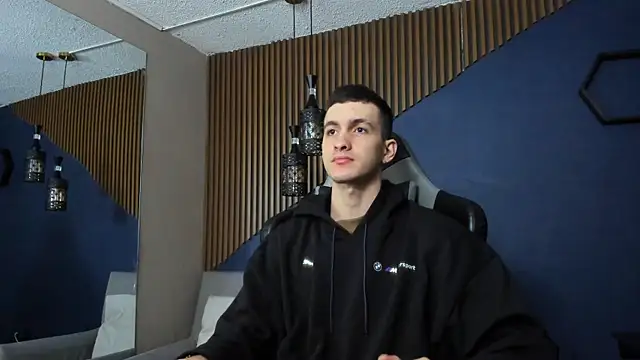 JacksonOlsenn online show from 02-06-25, 12:16