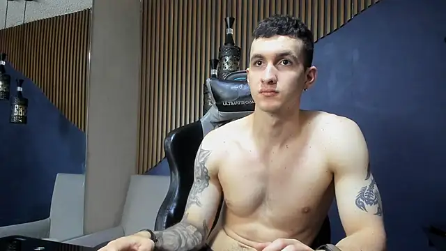 JacksonOlsenn online show from 02-12-25, 03:16