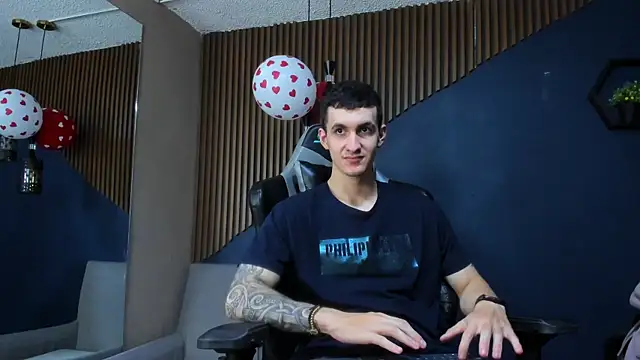 JacksonOlsenn online show from 02-17-25, 06:26