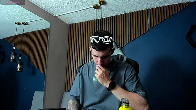 JacksonOlsenn online show from 02-28-25, 02:09