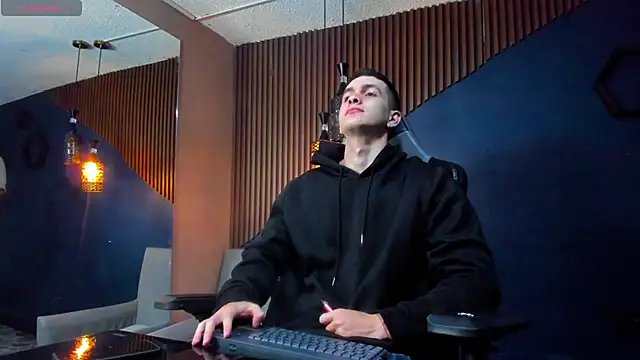 JacksonOlsenn online show from 03-01-25, 11:50