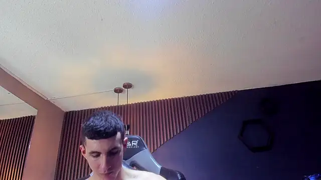 JacksonOlsenn online show from 03-21-25, 06:18