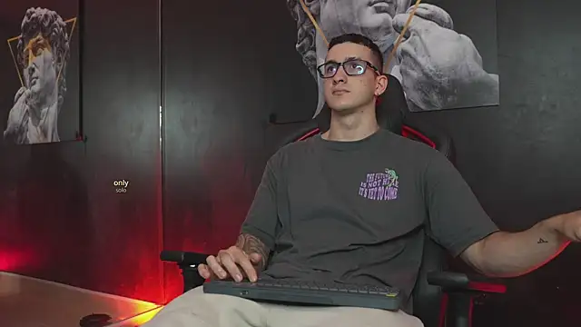 JacksonOlsenn online show from 11-07-25, 09:37