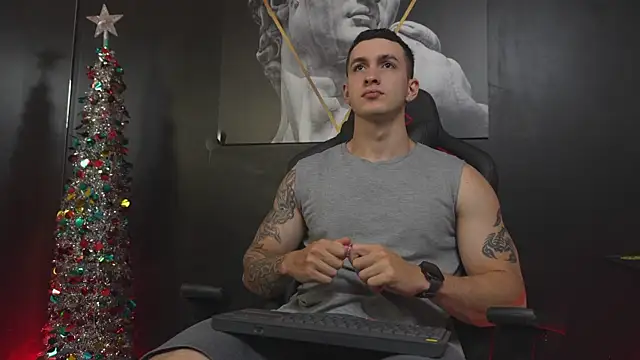 JacksonOlsenn online show from 12-13-25, 08:47