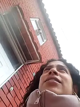 NINA 18 YEARS online show from 10-10-25, 07:13