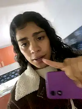 NINA 18 YEARS online show from 11-22-25, 10:31