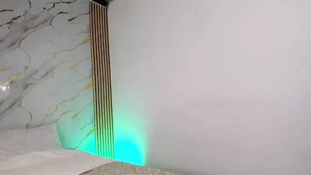 coralcarter1 online show from 11-14-25, 05:00