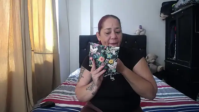 merryymaturee  online show from 03-05-25, 01:28