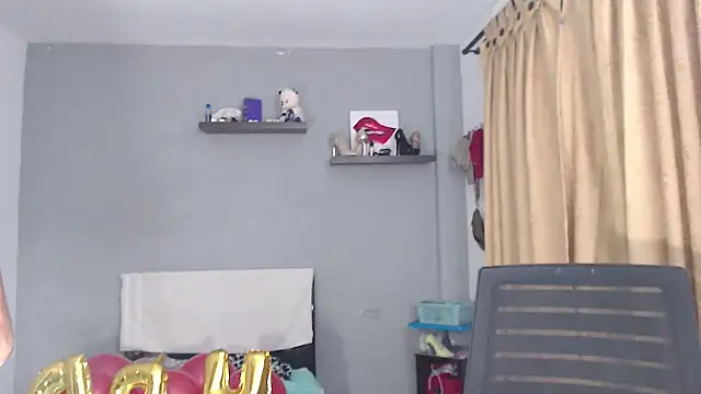 SusanLeroy online show from 12-19-25, 10:00