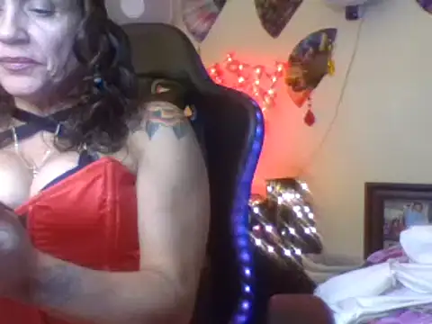 Snapshot of lachulalarubie chatting on 12-12-24, 04:26 lachulalarubie online show from 12-12-24, 04:26