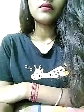 MISSQUEEN48 online show from 01-16-25, 03:24