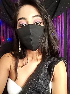 Snapshot of Sexy_eye-19 chatting on 02-15-25, 01:27 Sexy eye-19 online show from 02-15-25, 01:27