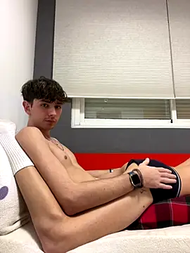 Adriiann  21 online show from 12-14-25, 10:03