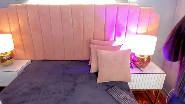 alys baker online show from 11-02-25, 03:09