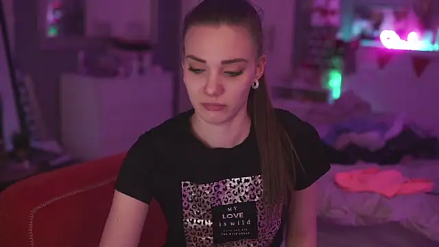 StephanieNeeson online show from 12-06-24, 12:34