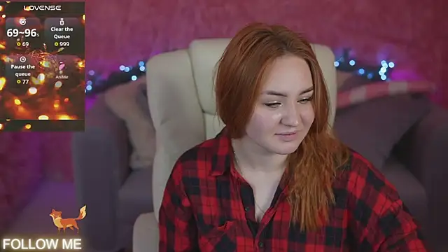 LovelyBell online show from 12-18-25, 11:38