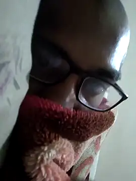 Snapshot of Tomato_boy chatting on 02-05-25, 01:00 Tomato boy online show from 02-05-25, 01:00