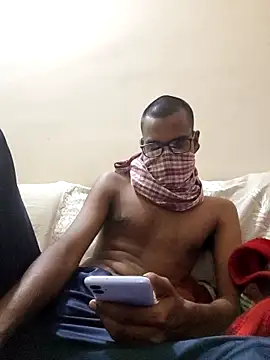 Snapshot of Tomato_boy chatting on 03-20-25, 03:36 Tomato boy online show from 03-20-25, 03:36