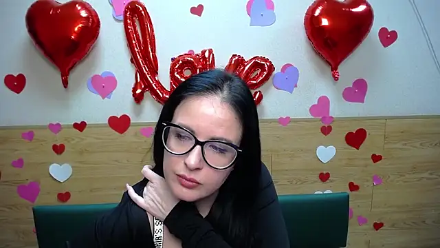 TayaBoret online show from 01-29-25, 06:28