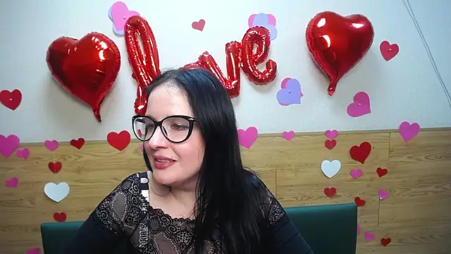 TayaBoret online show from 02-04-25, 12:08