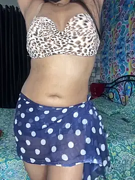 Hot royalbhabhi online show from 12-29-24, 04:08