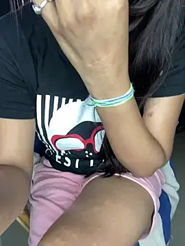 Hot royalbhabhi online show from 01-12-25, 10:45