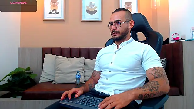 hanz col online show from 12-10-24, 09:54