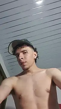 Keeny16 online show from 10-21-25, 04:35