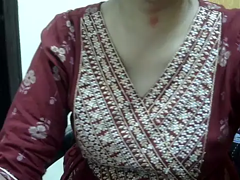 l l ish online show from 09-29-25, 05:01