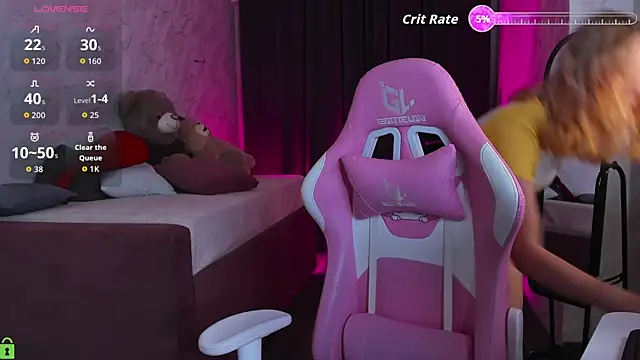 Kira yoon online show from 10-10-25, 12:53