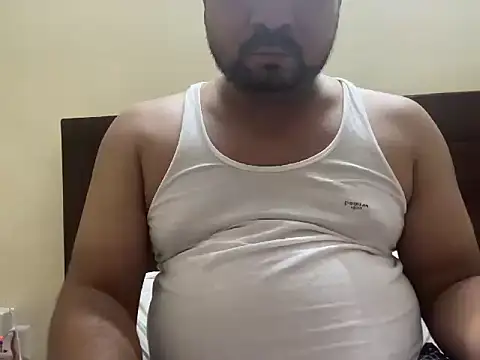 coolboy6566 online show from 09-19-25, 07:47