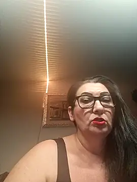 Snapshot of Genoveva73sexy chatting on 12-18-24, 08:36 Genoveva73sexy online show from 12-18-24, 08:36